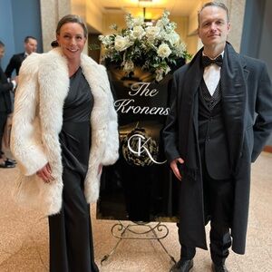 Fur coat from Italy from 1980. Fox fur has been cleaned and preserved properly.